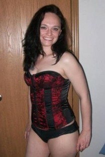 , 25  female escort, ftmcmurray