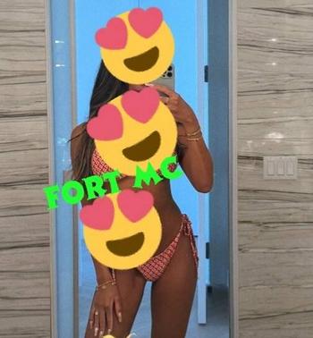 Sweet Bella, 28 Mixed female escort, Fort McMurray